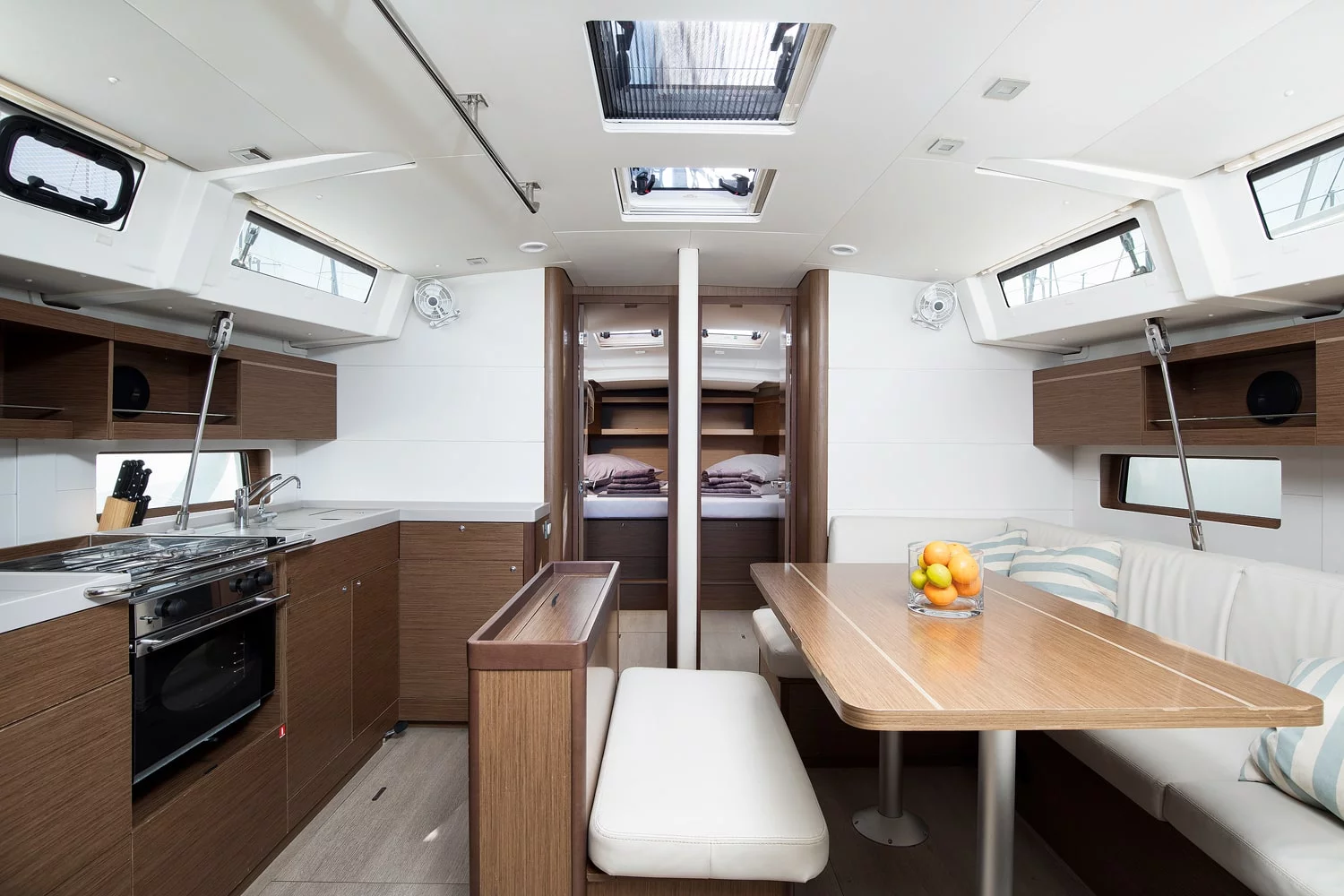 Oceanis 46.1 (Vento di Mare)  - 10