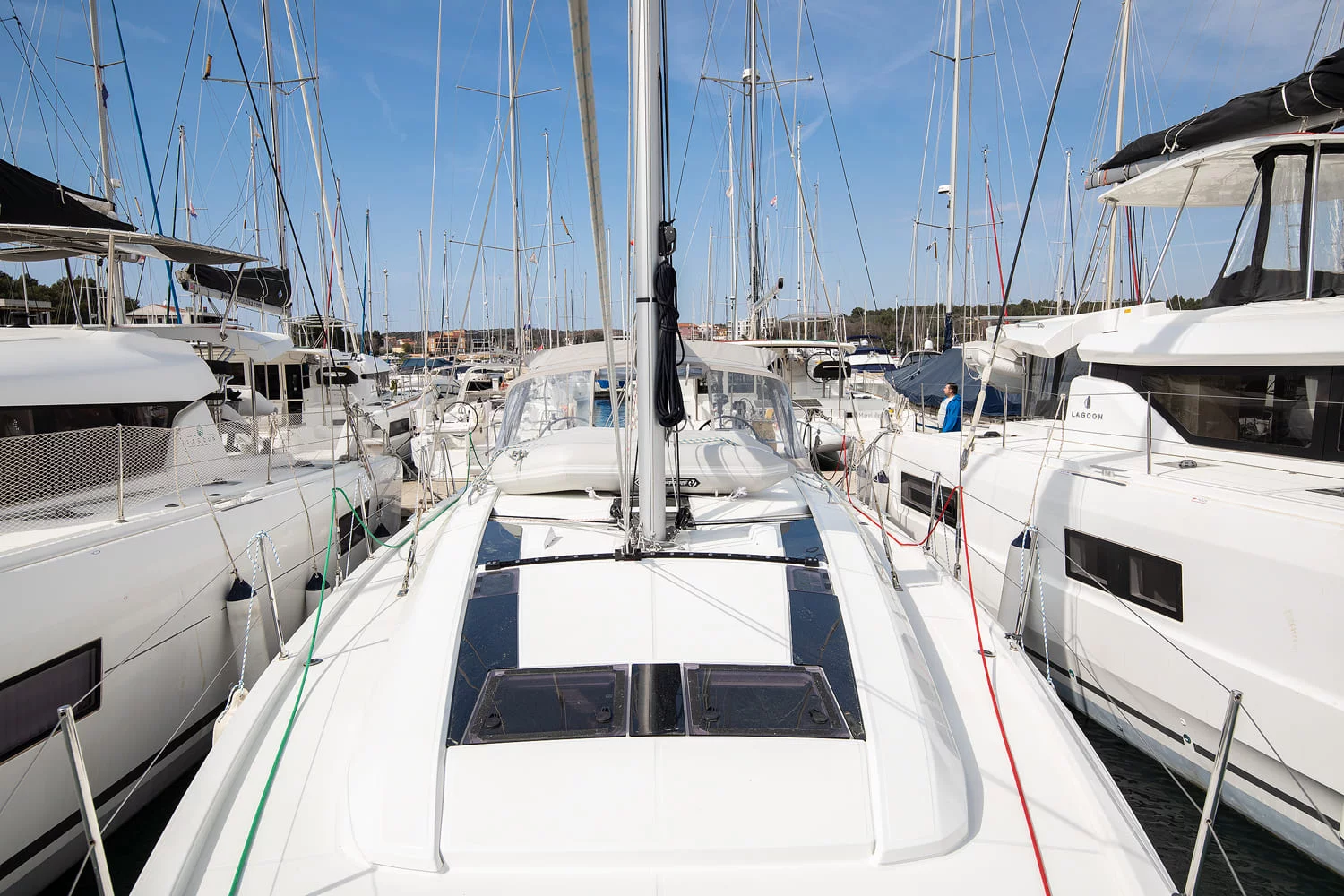 Oceanis 46.1 (Pura Vida)  - 6