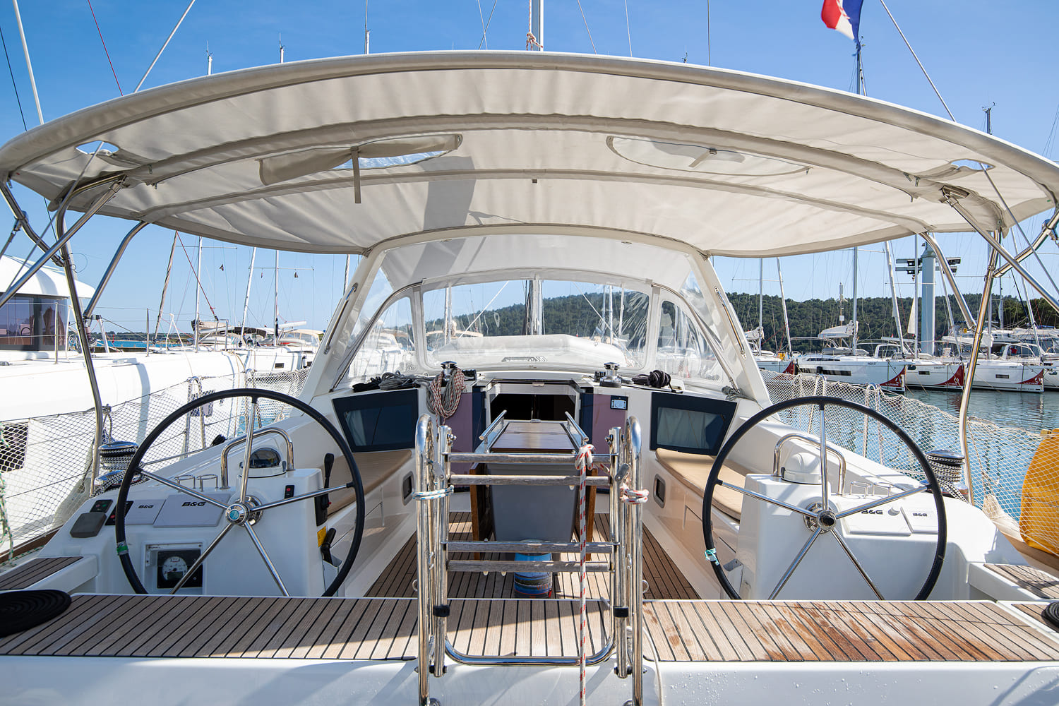 Photo #8 - Oceanis 45 - 4 cab. (Mare Aeolos) in Pomer - 41376