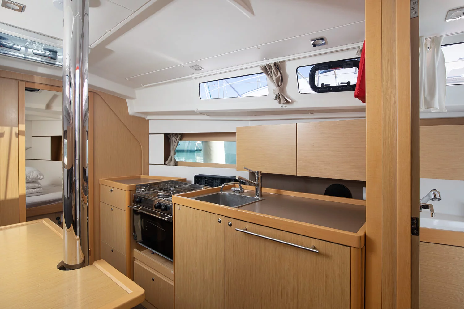 Oceanis 35 (Mare Animi)  - 11