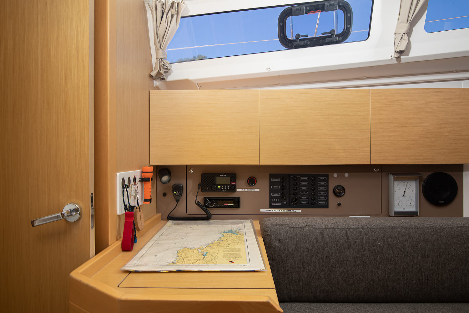 Photo #14 - Oceanis 35 (Mare Animi) in Pomer - 41378