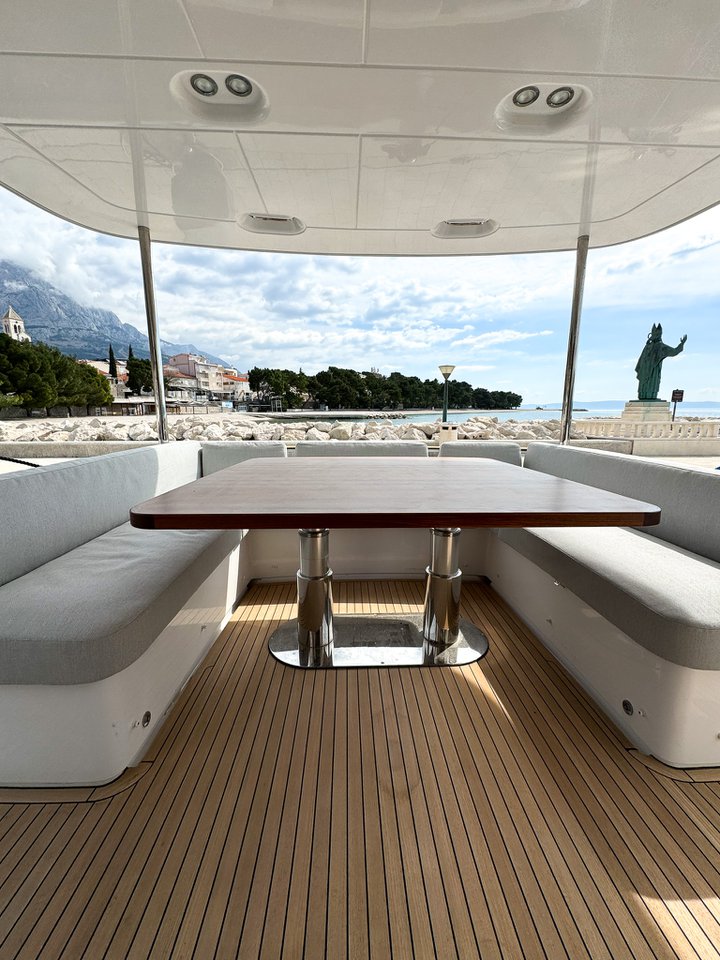 Photo #20 - Azimut Magellano 66 (Moon light) in Sukosan - 41383