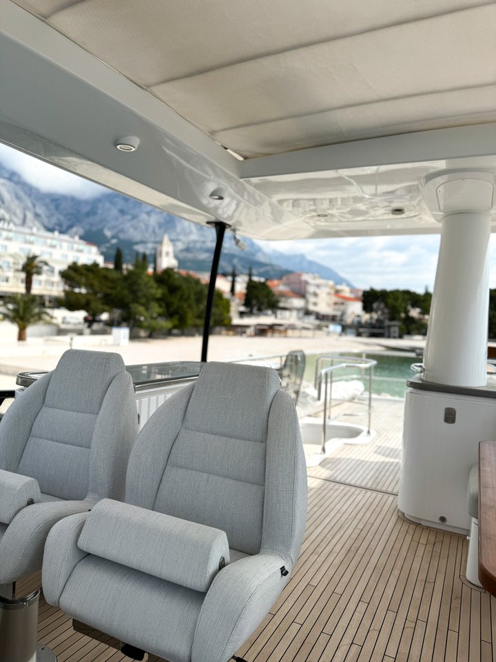 Photo #25 - Azimut Magellano 66 (Moon light) in Sukosan - 41383