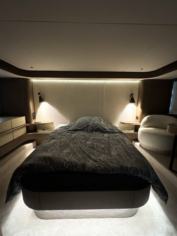 Photo #43 - Azimut Magellano 66 (Moon light) in Sukosan - 41383