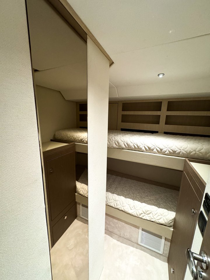 Photo #54 - Azimut Magellano 66 (Moon light) in Sukosan - 41383