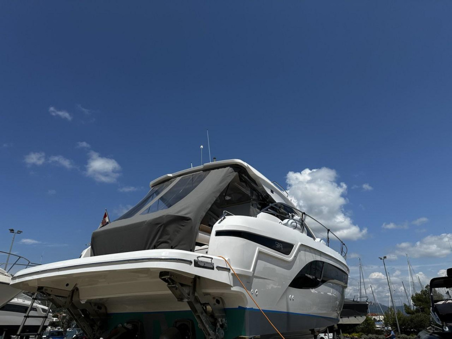 Photo #6 - Bavaria SR41 (Ivana) in Trogir - 41402