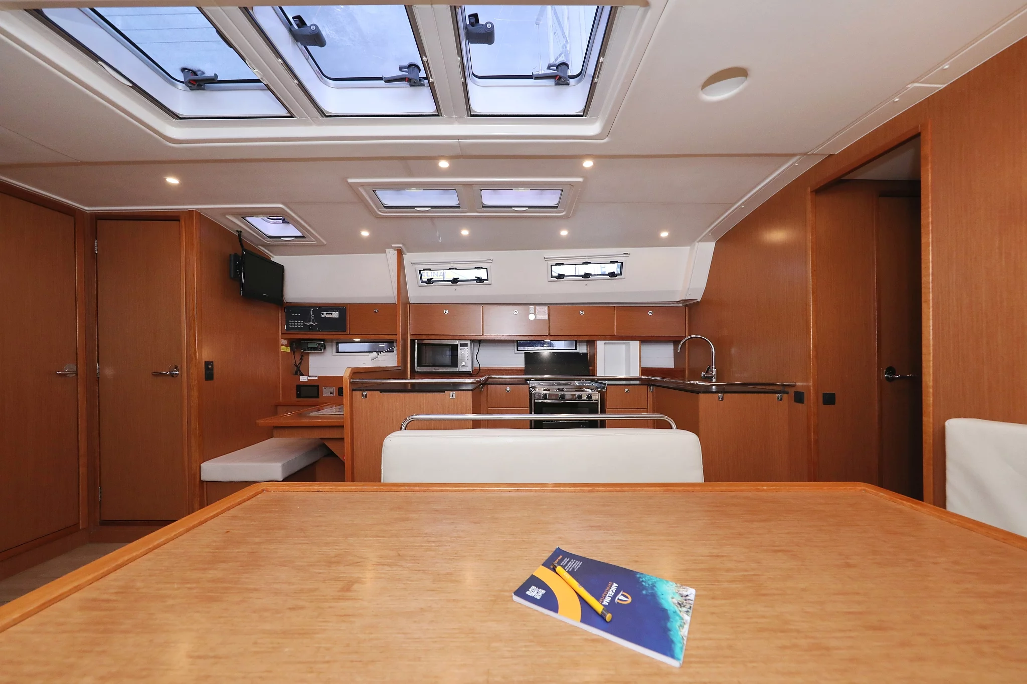 Bavaria Cruiser 50 (Siegal)  - 42