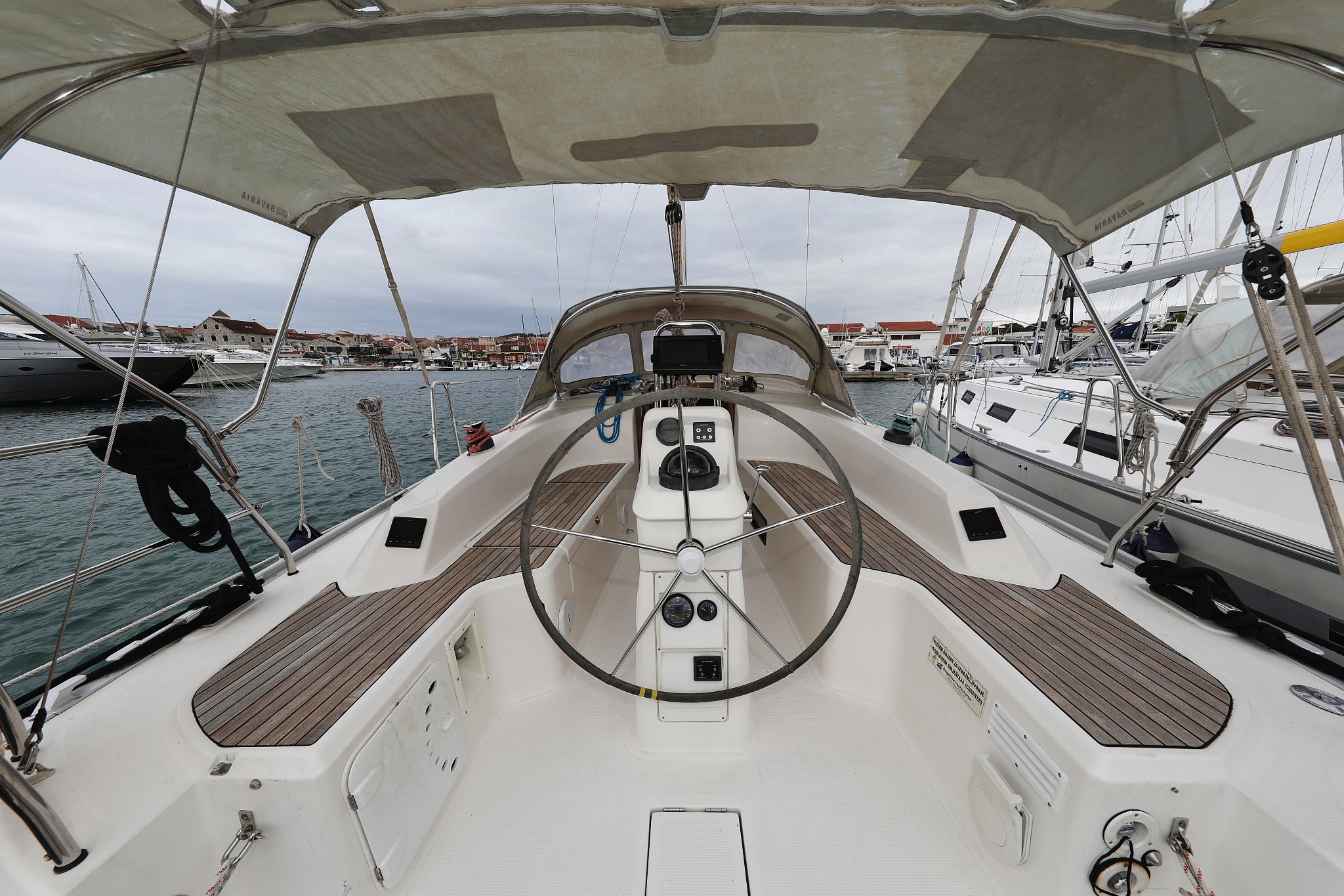 Photo #5 - Bavaria Cruiser 33 (Homeoffice) in Vodice - 41405