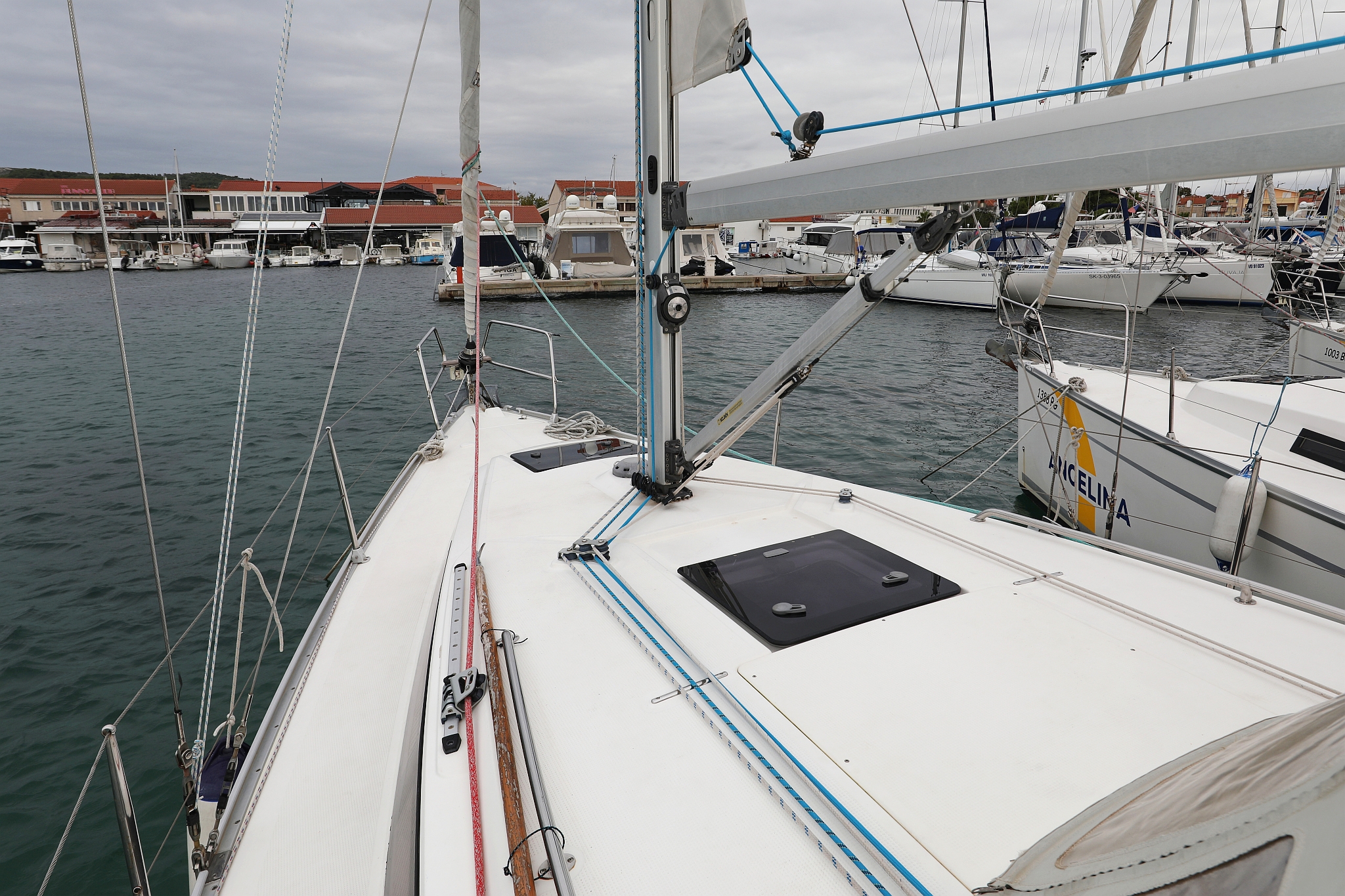 Photo #9 - Bavaria Cruiser 33 (Homeoffice) in Vodice - 41405