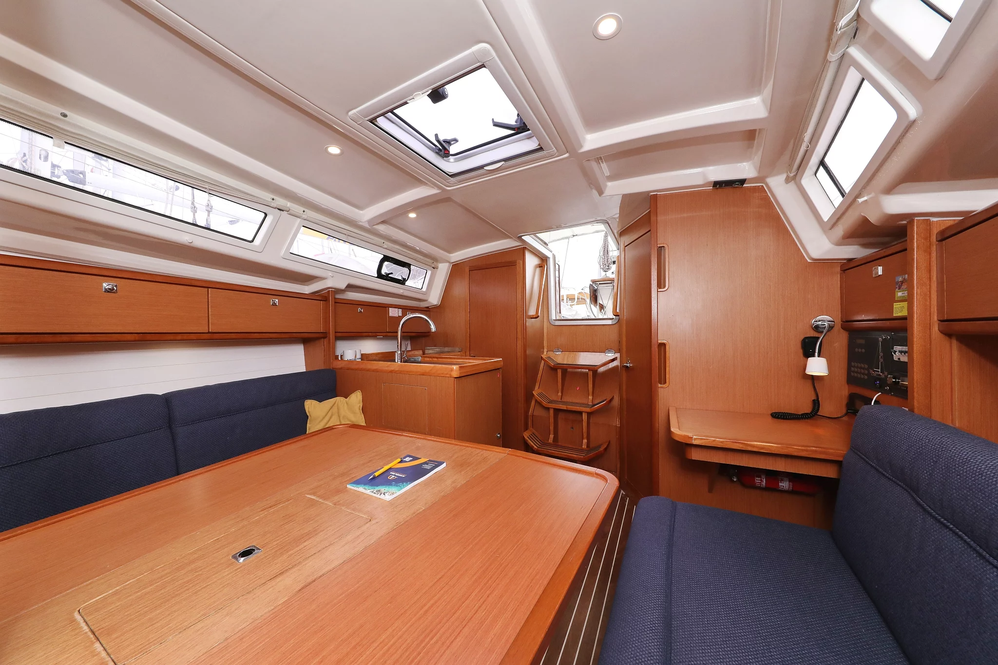 Bavaria Cruiser 33 (Homeoffice)  - 16