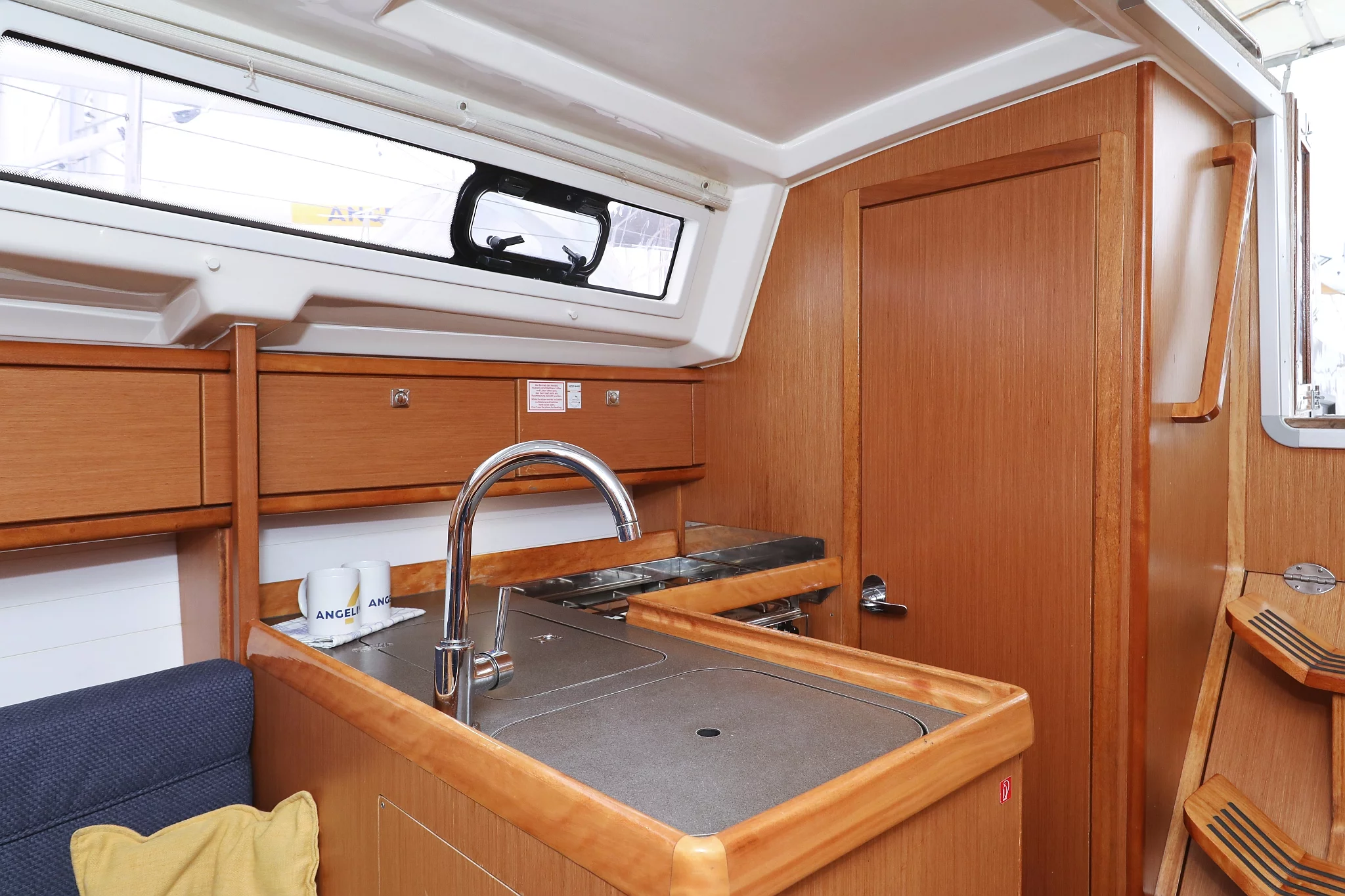 Bavaria Cruiser 33 (Homeoffice)  - 18