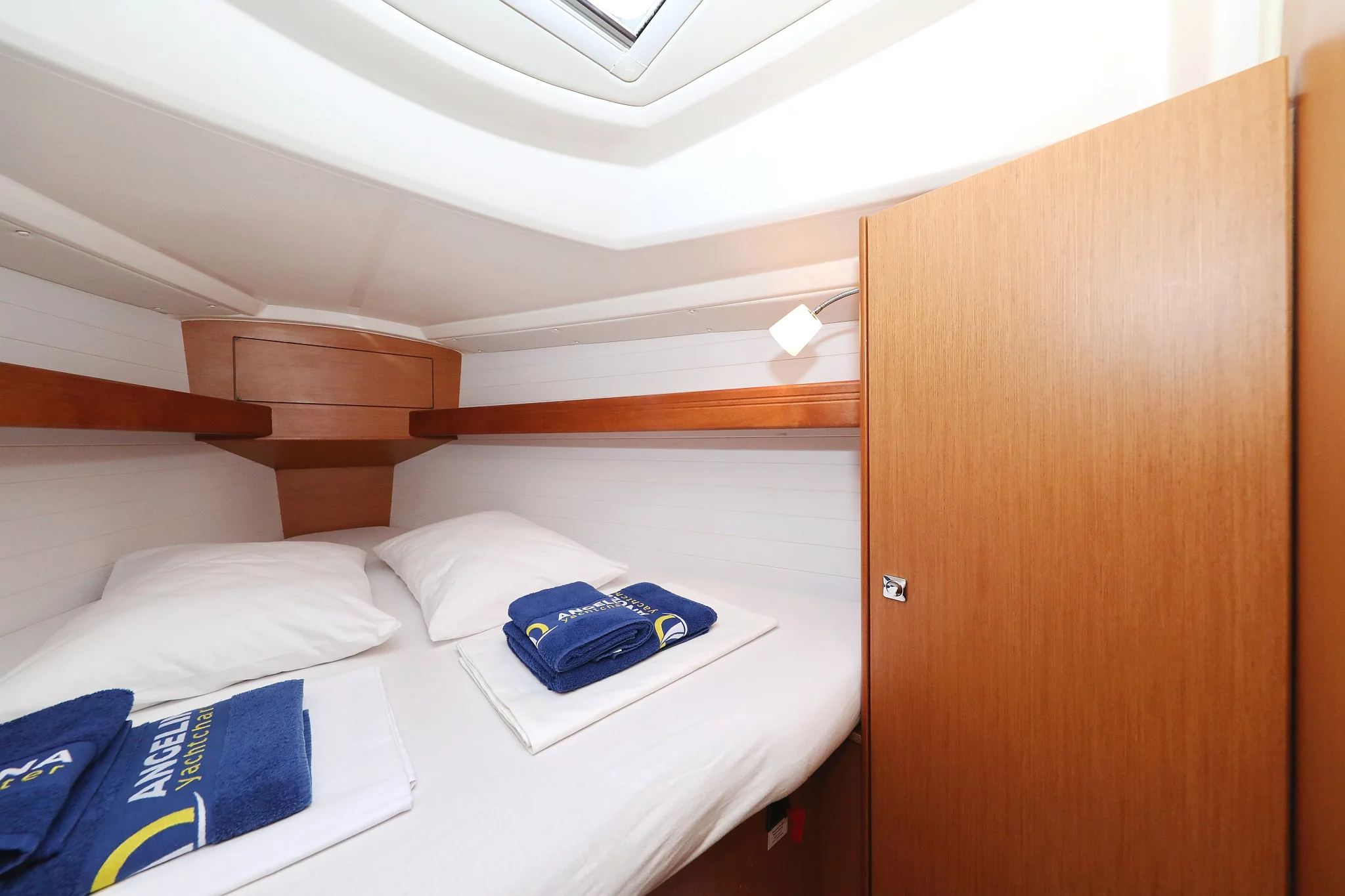 Bavaria Cruiser 33 (Homeoffice)  - 25