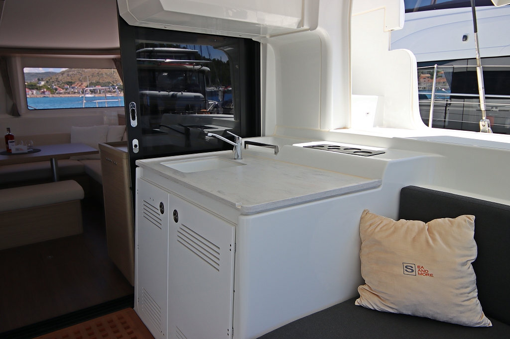 Photo #16 - Lagoon 46 OW - 3 + 2 cab. (Chill Out) in Rogoznica - 41426