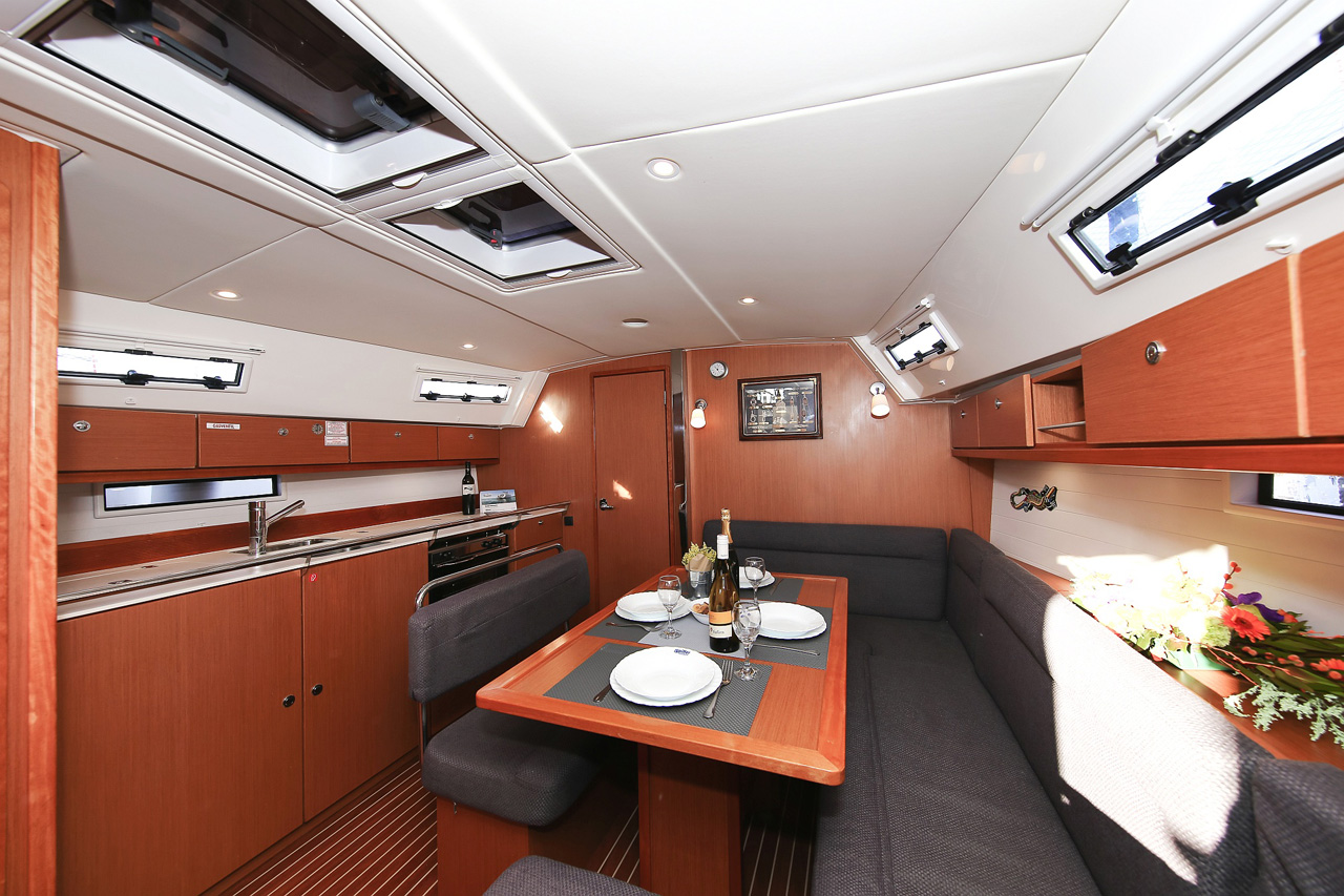 Photo #10 - Bavaria Cruiser 40 Avantgarde (Ornela) en Pula - 41517