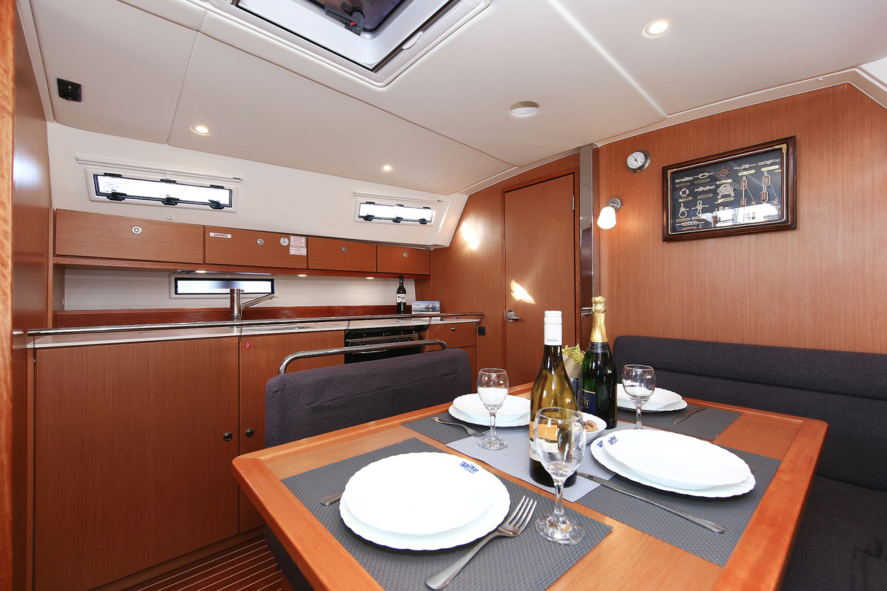 Photo #12 - Bavaria Cruiser 40 Avantgarde (Ornela) en Pula - 41517