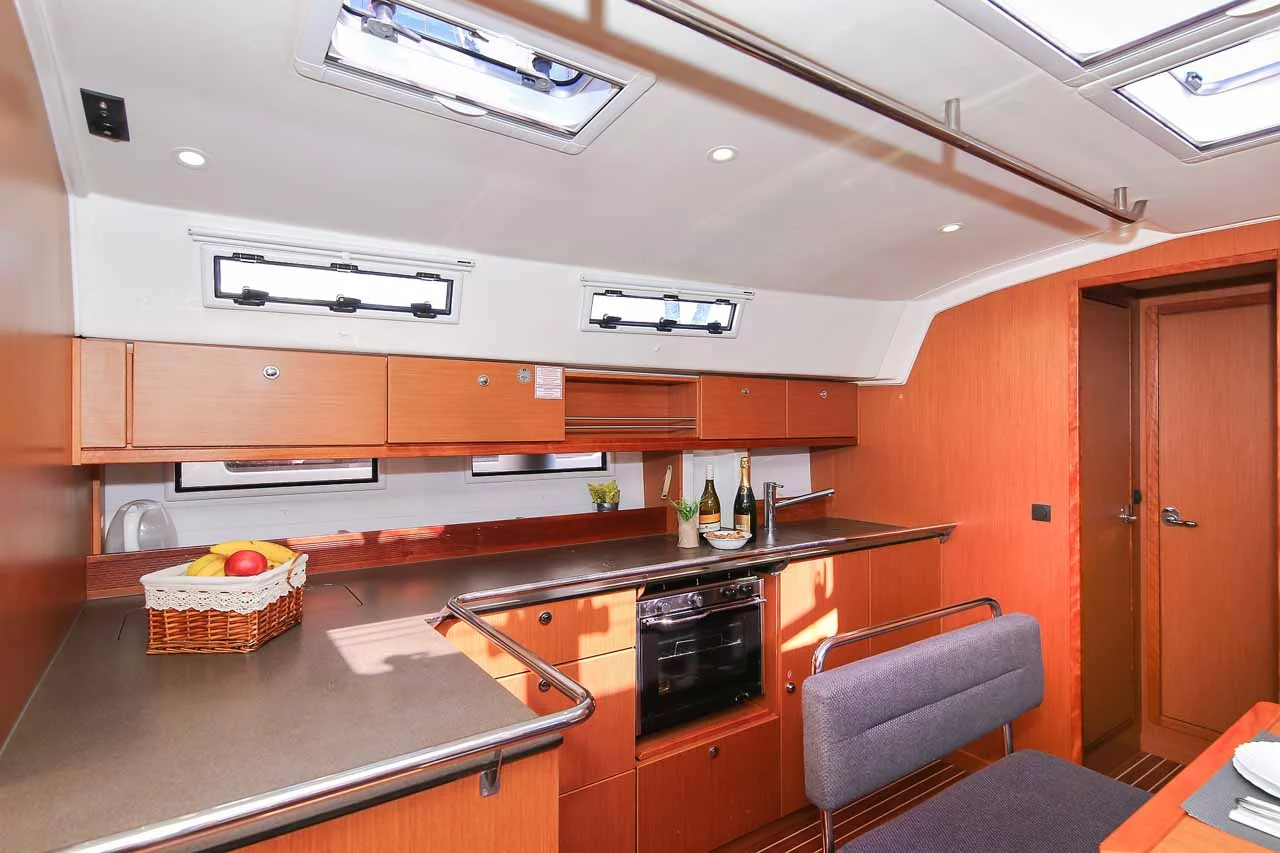 Bavaria Cruiser 45 - 4 cab. (Wolke 7)  - 12