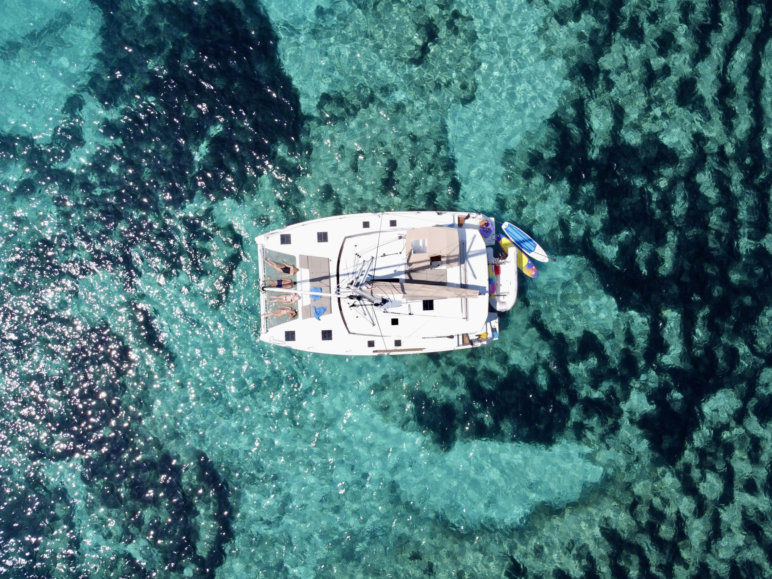 Photo #3 - Fountaine Pajot Astrea 42 - 4 + 2 cab. (Ocean Allure) in Kastela - 41522