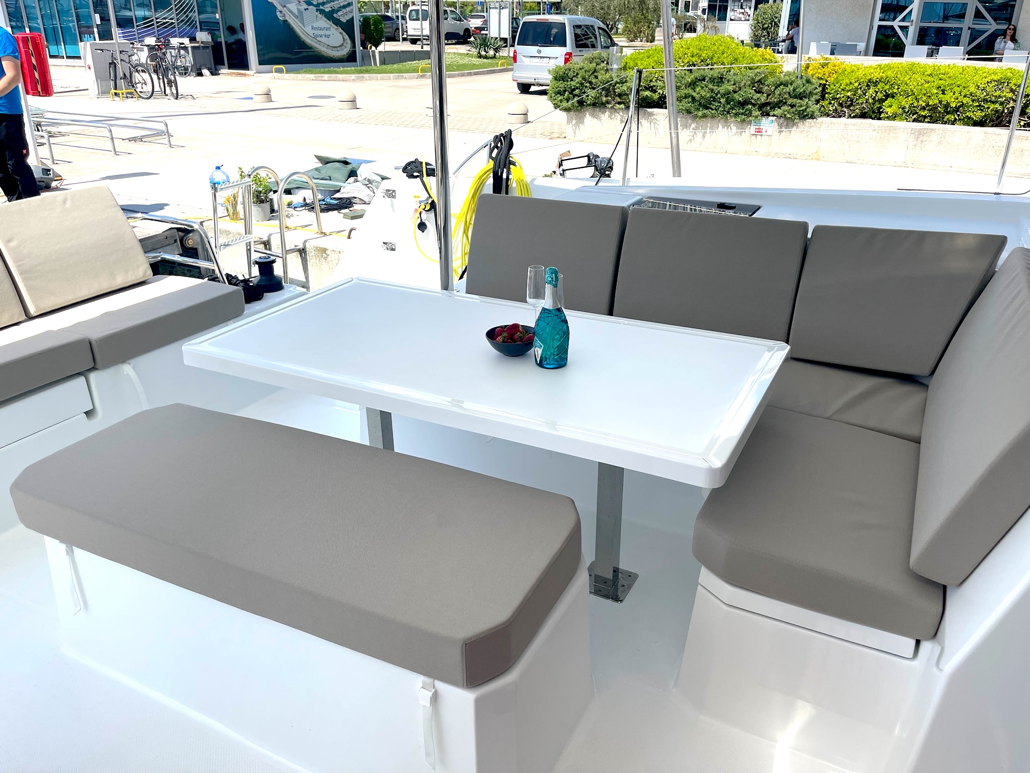 Photo #11 - Fountaine Pajot Astrea 42 - 4 + 2 cab. (Ocean Allure) in Kastela - 41522