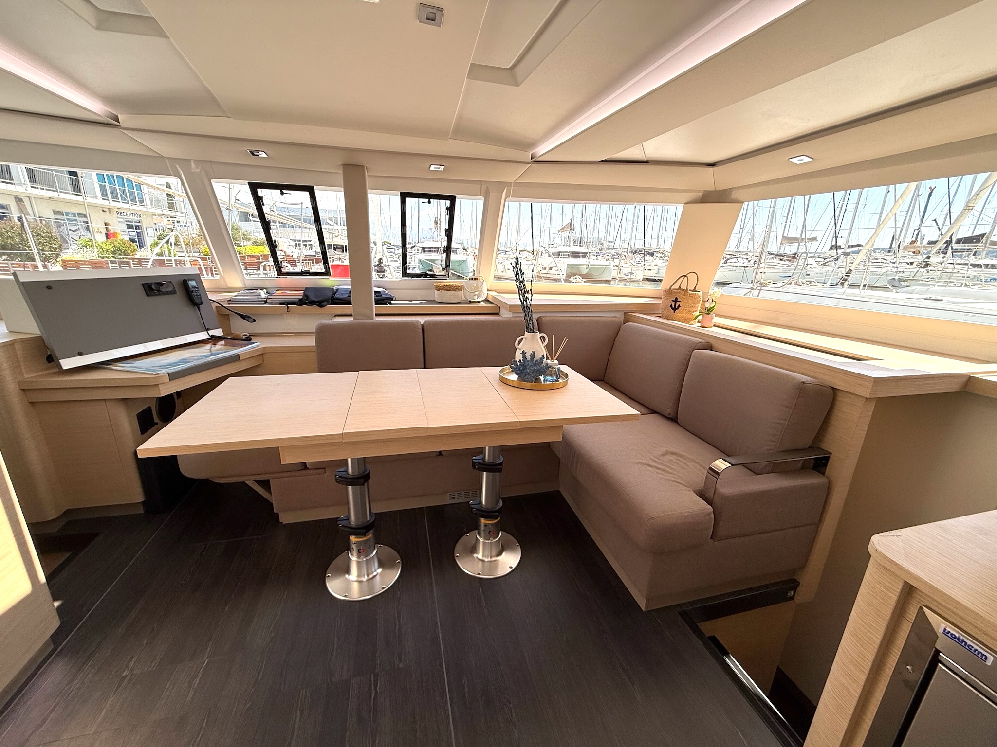 Photo #12 - Fountaine Pajot Astrea 42 - 4 + 2 cab. (Ocean Allure) in Kastela - 41522