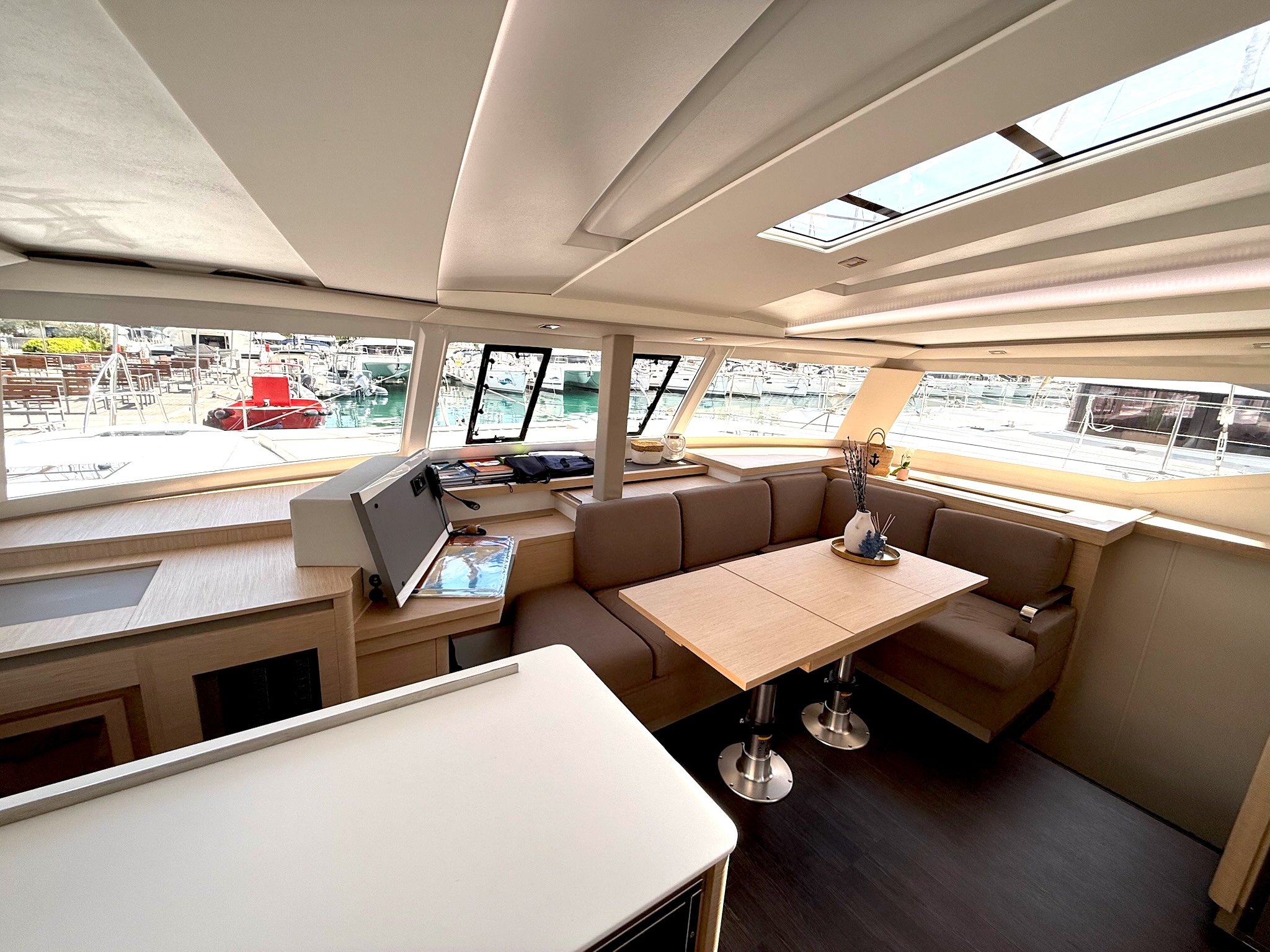Photo #14 - Fountaine Pajot Astrea 42 - 4 + 2 cab. (Ocean Allure) in Kastela - 41522