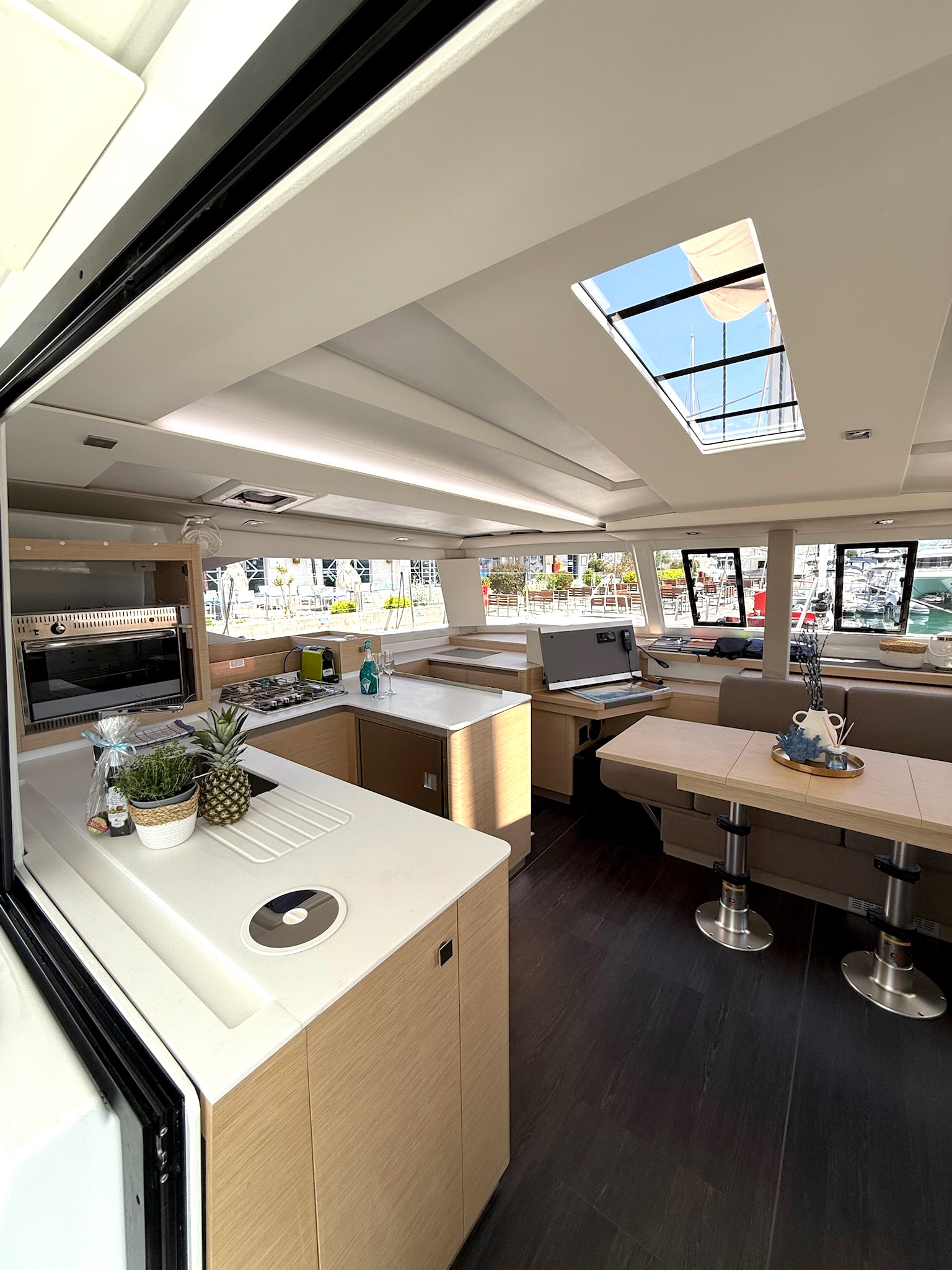 Photo #20 - Fountaine Pajot Astrea 42 - 4 + 2 cab. (Ocean Allure) in Kastela - 41522