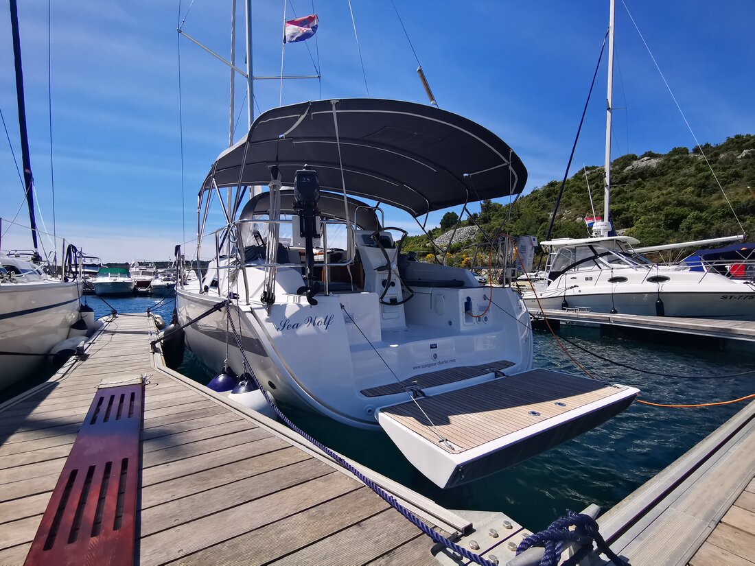 Photo #4 - Bavaria Cruiser 36 (Sea Wolf) in Primosten - 41530
