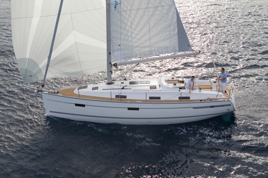 Photo #7 - Bavaria Cruiser 36 (Sea Wolf) in Primosten - 41530