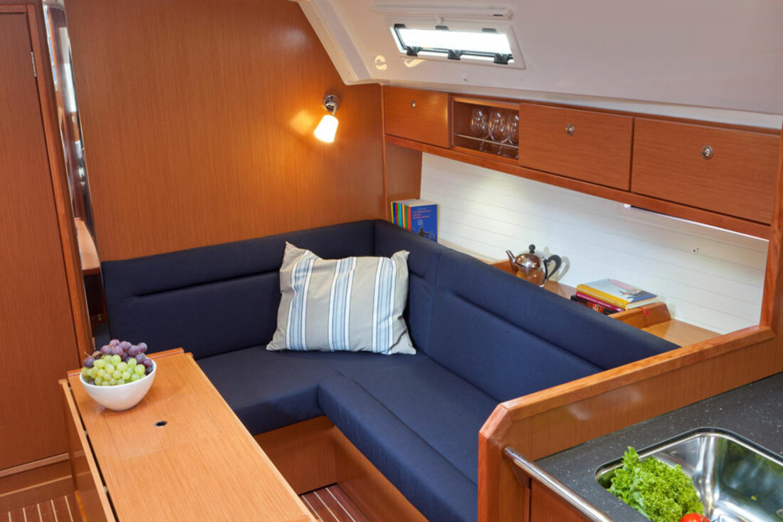 Photo #13 - Bavaria Cruiser 36 (Sea Wolf) in Primosten - 41530
