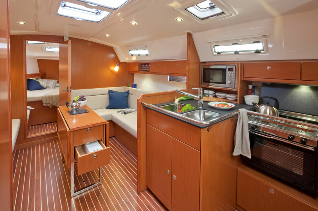 Photo #15 - Bavaria Cruiser 36 (Sea Wolf) in Primosten - 41530
