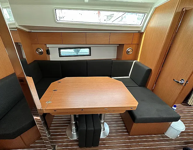 Photo #5 - Bavaria Cruiser 56 - 5 + 1 cab. (Anassa) in Athen - 41532