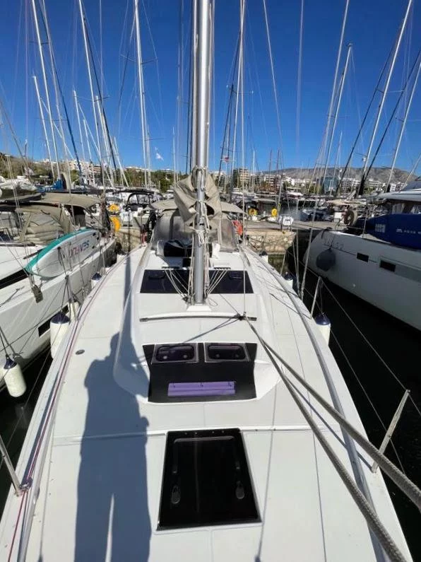 Dufour 390 (Gin Fizz)  - 4