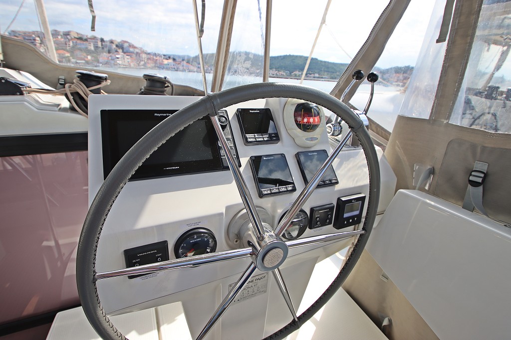 Photo #29 - Fountaine Pajot Saona 47 Quintet - 5 + 1 cab. (Felicia) in rogoznica - 41565