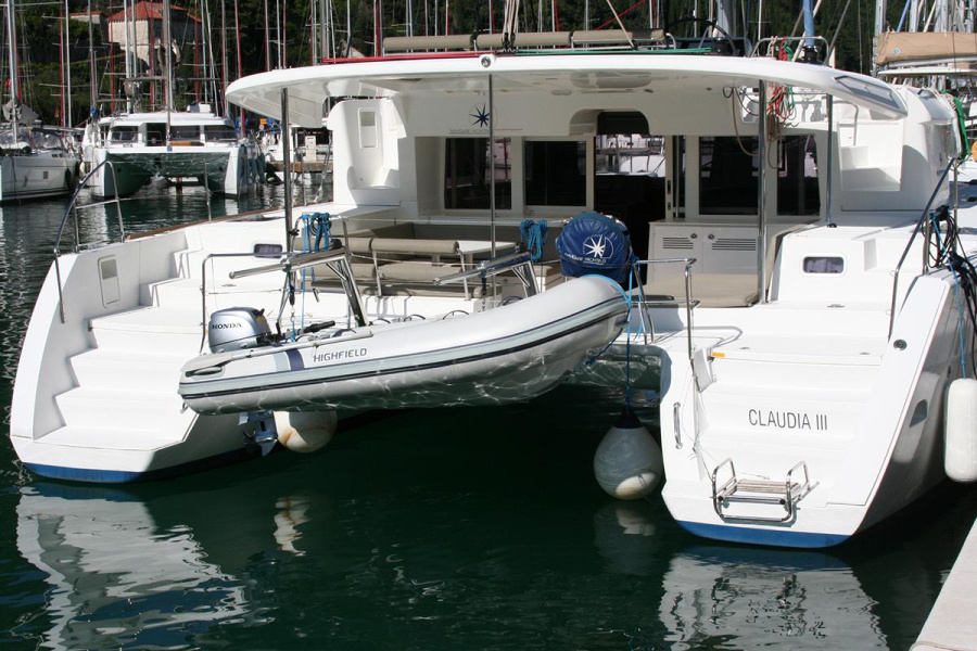 Claudia III - 2