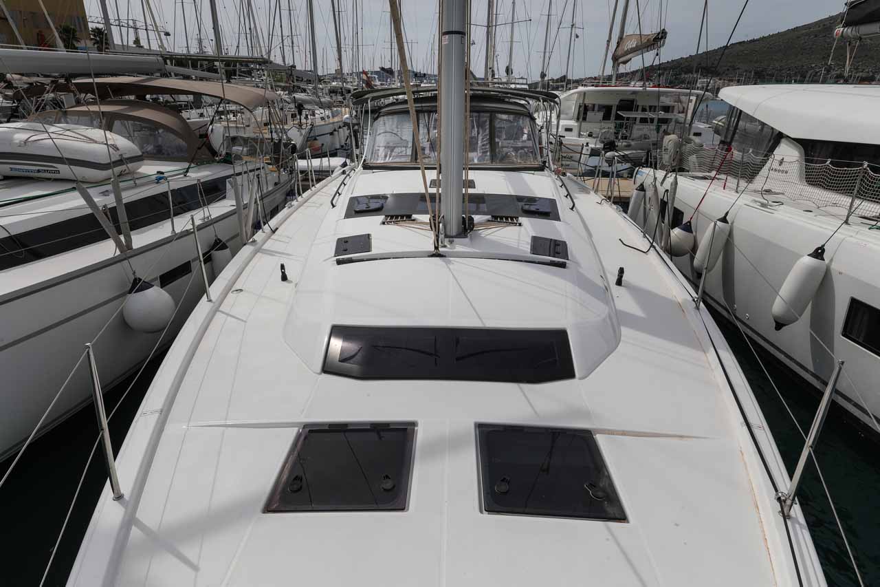 Photo #4 - Dufour 470 - 4 cab. (Bellatrix) in Kastela - 41621