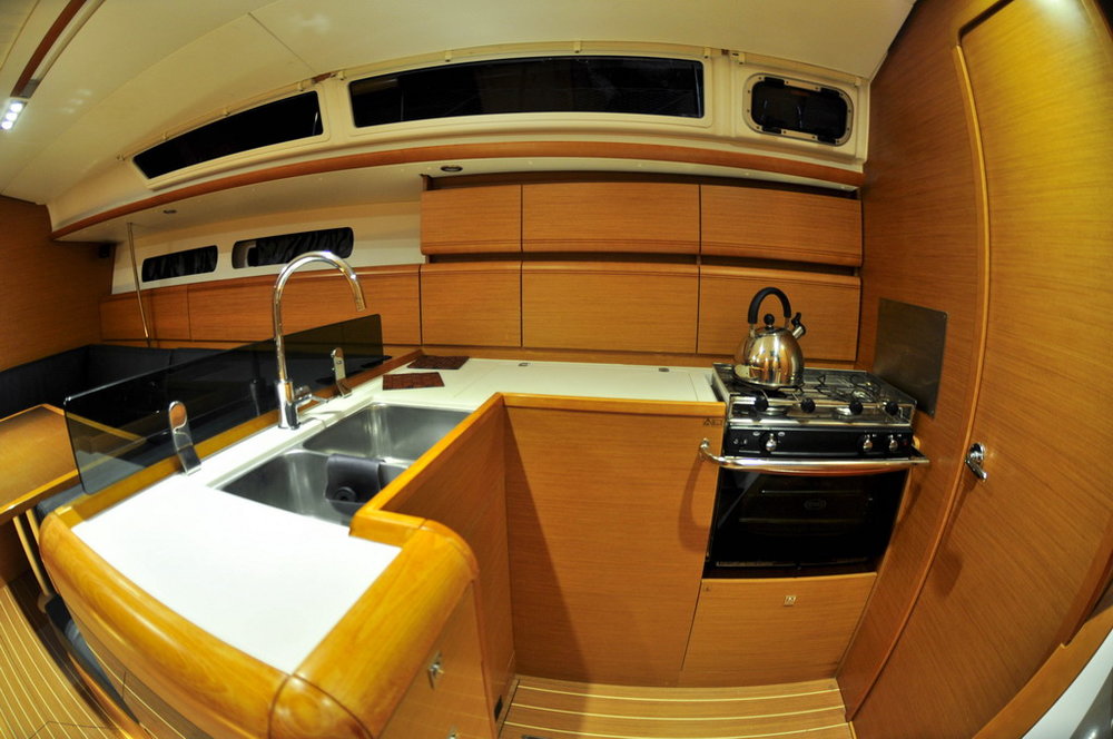 Photo #7 - Sun Odyssey 439 (Aeriko) in Atene - 41641