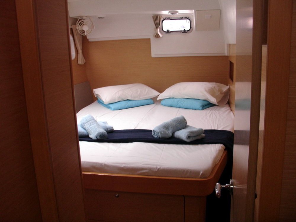 Photo #10 - Lagoon 400 - 4 cab. (Aurora) in Athens - 41642