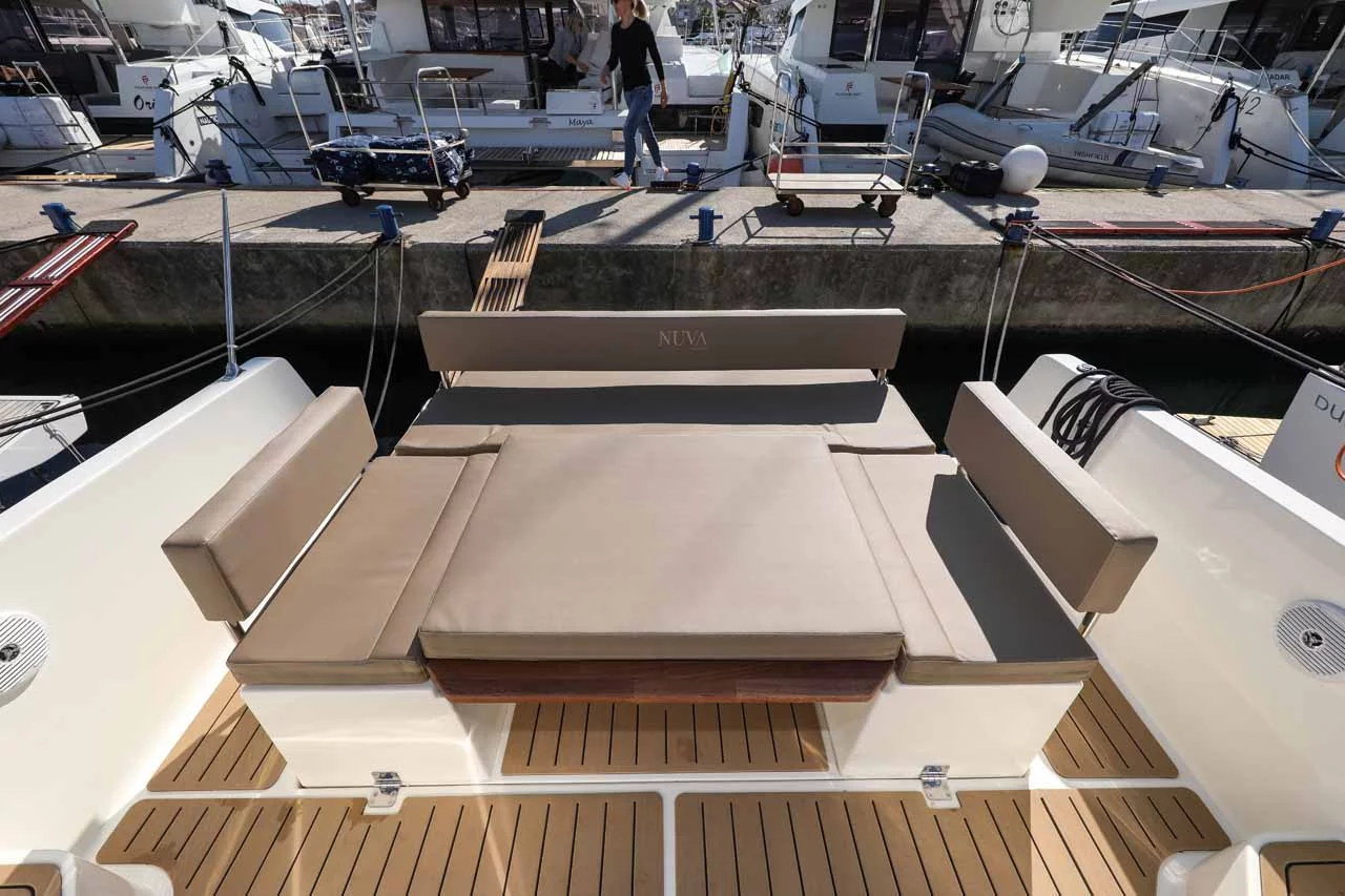 Nuva M9 Cabin (Babac)  - 9