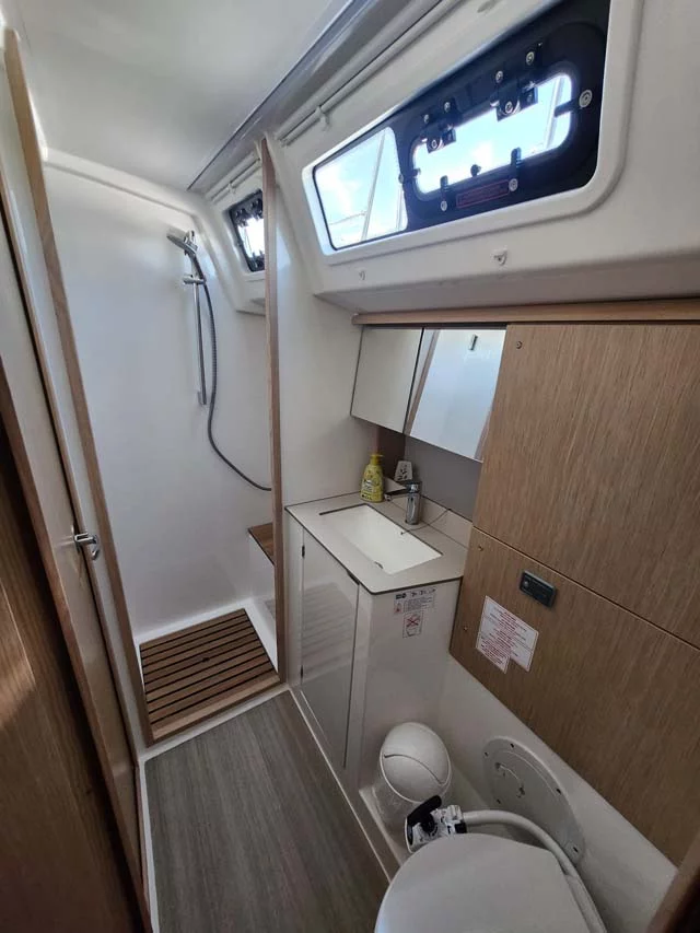 Bavaria C46 - 4 cab. (Nonica)  - 21