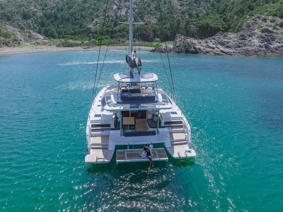 Lagoon 51 - 6 + 2 cab. (Queen Alexandra)  - 12