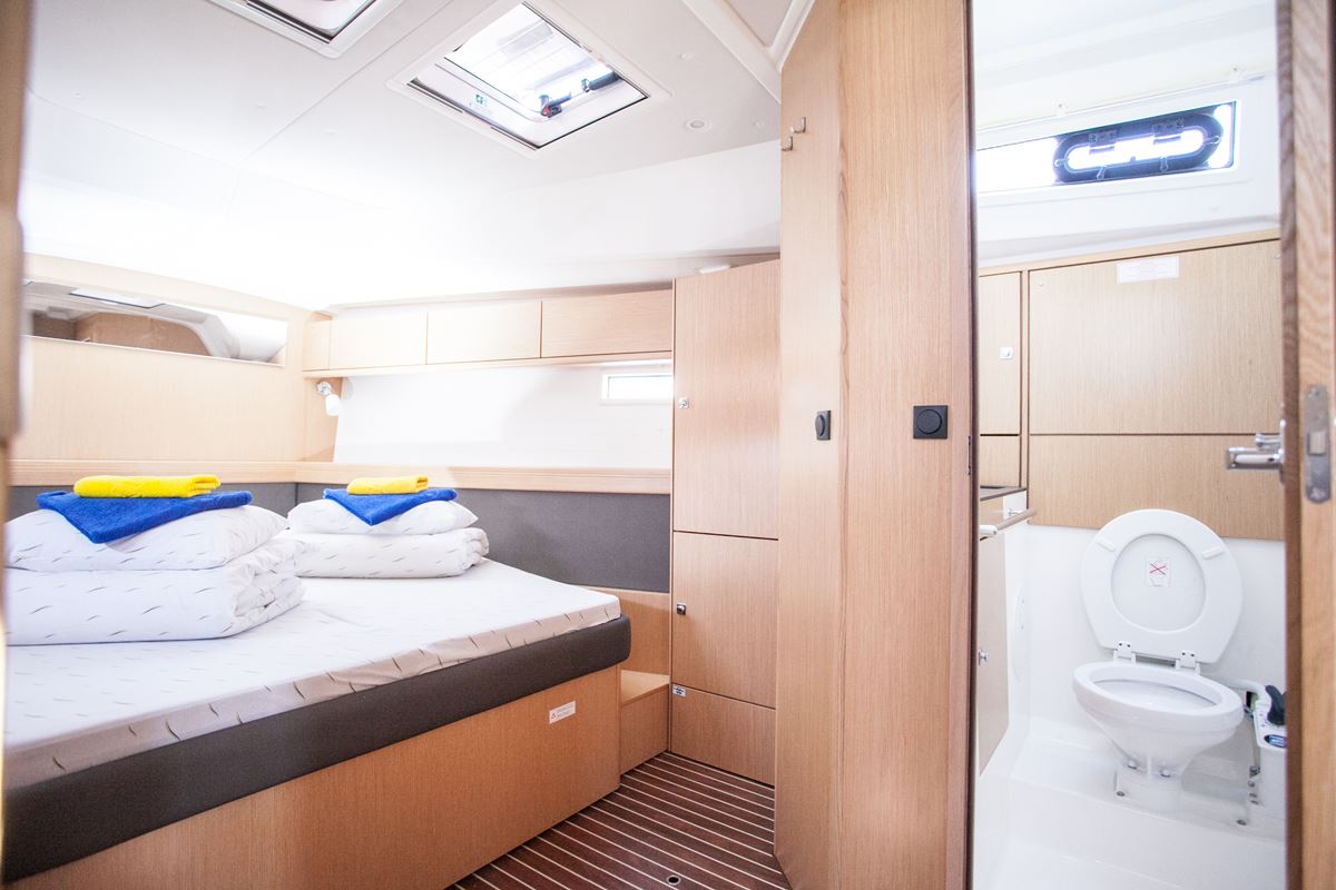 Photo #10 - Bavaria Cruiser 46 - 3 cab. ('njoy) in Dubrovnik - 41681