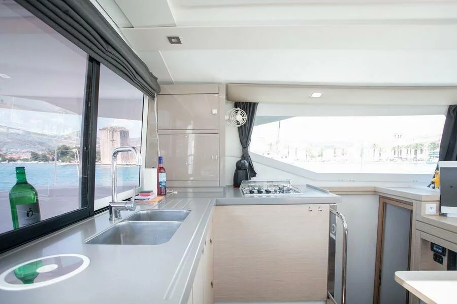 Fountaine Pajot Lucia 40 - 3 cab. (Space)  - 8