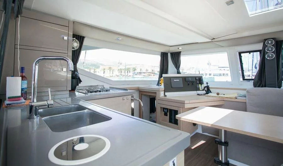 Fountaine Pajot Lucia 40 - 3 cab. (Space)  - 10