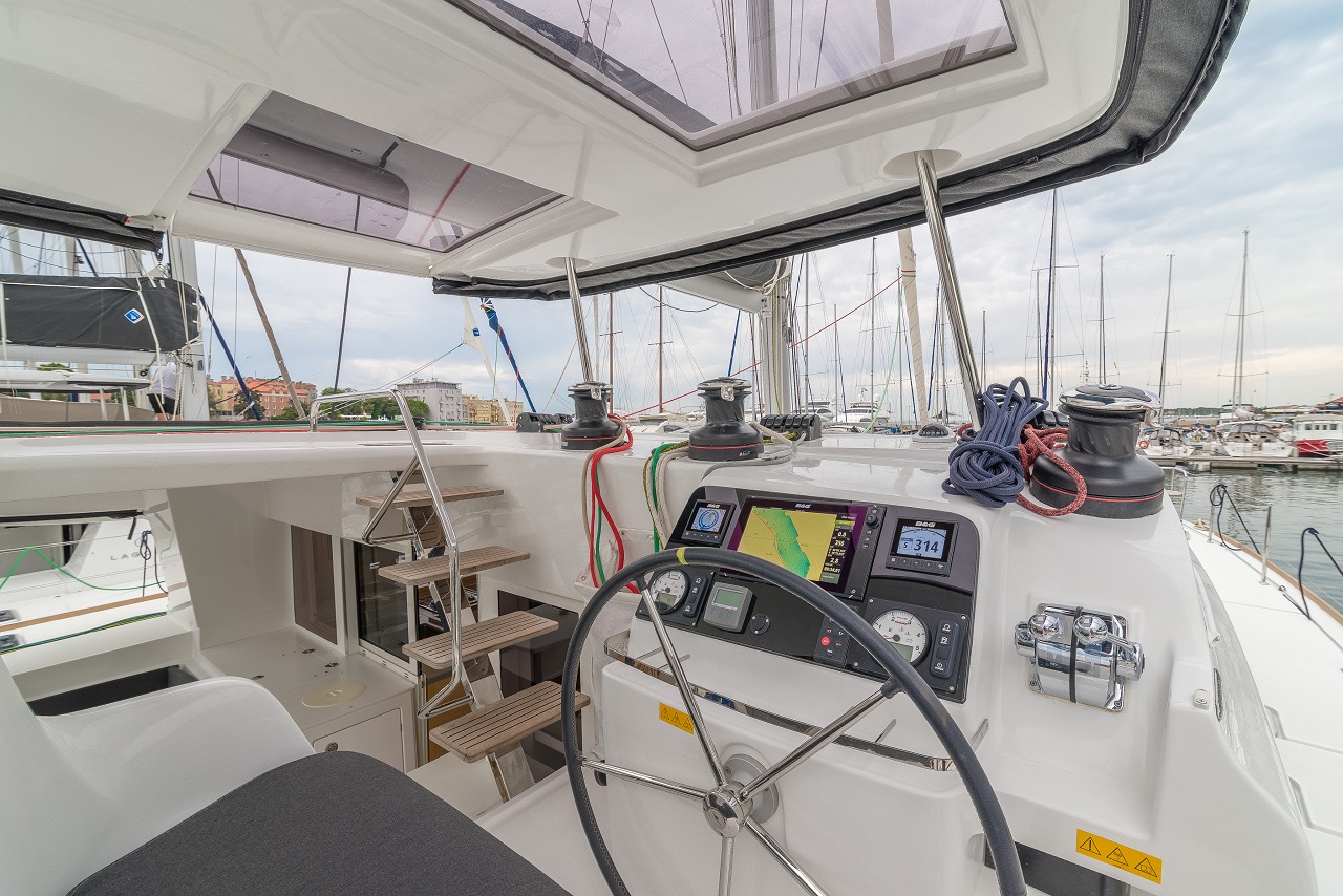 Photo #10 - Lagoon 450 S - 4 + 2 cab. (Michelangelo) en Zadar - 41698