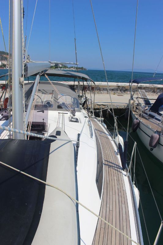 Photo #7 - Bavaria Cruiser 41 - 3 cab. (MiraMare) in Volos - 41725