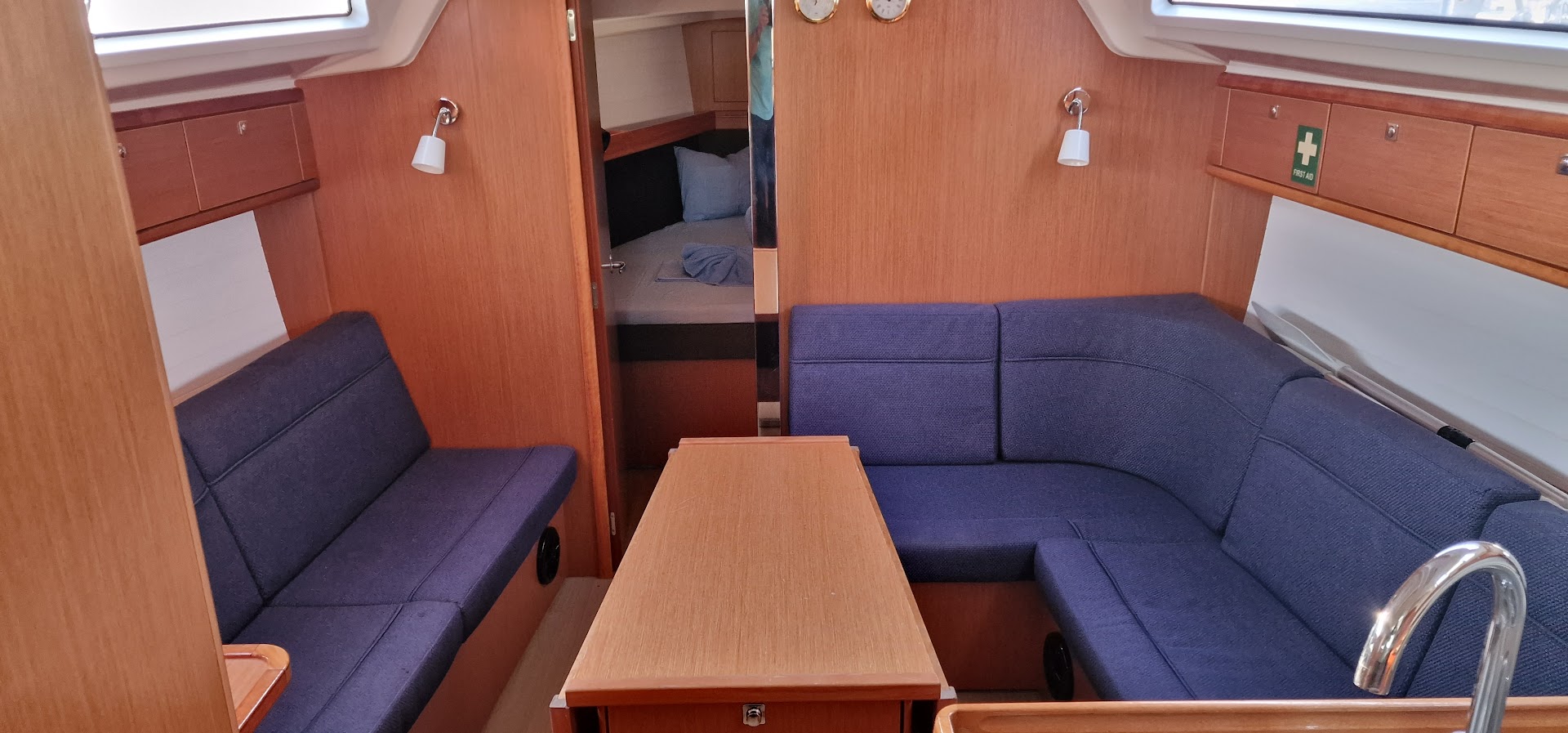 Photo #7 - Bavaria Cruiser 37 - 3 cab. (Odysseas) in Atene - 41733