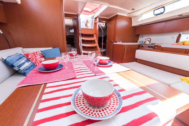 Photo #6 - Oceanis 51.1 - 5 + 1 cab. (True Wind) en Trogir - 41753