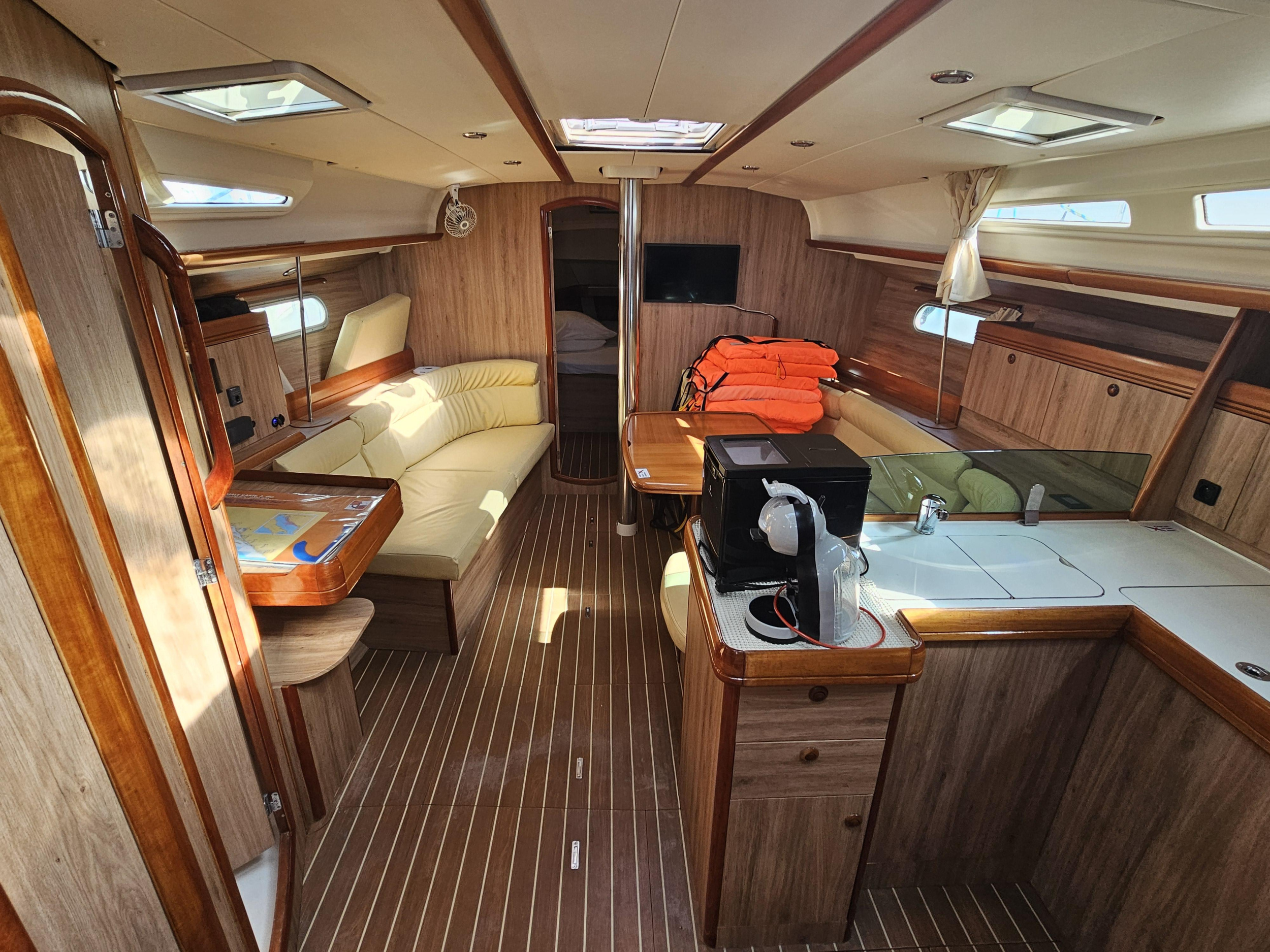 Photo #6 - Sun Odyssey 42i (Nereja) in Biograd - 41776