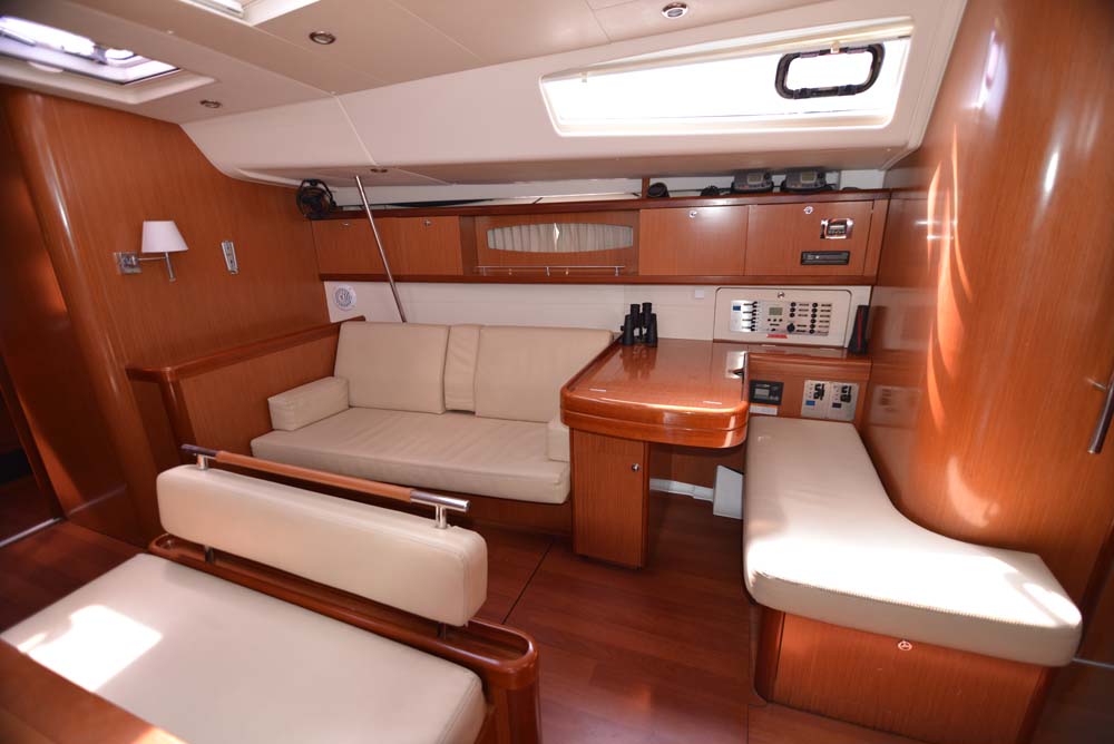 Photo #16 - Oceanis 54 - 4 + 1 cab. (Captain John) en Salamina - 41792
