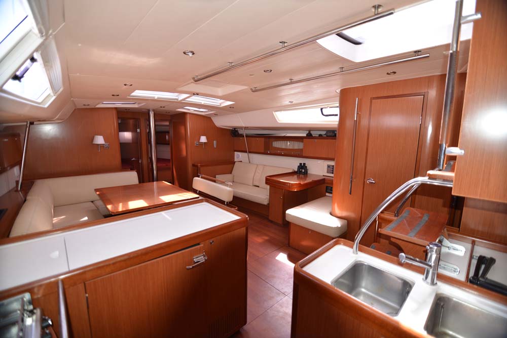 Photo #17 - Oceanis 54 - 4 + 1 cab. (Captain John) en Salamina - 41792