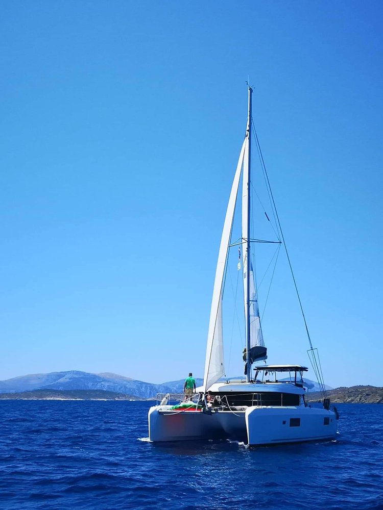 Photo #9 - Lagoon 42 - 4 + 2 cab. (Miss Nastazia) in Salamina - 41793